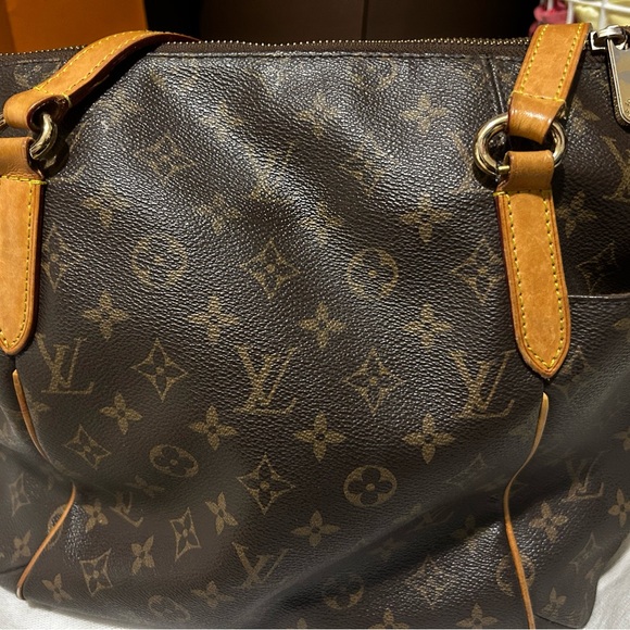 Louis Vuitton monogram bag - Picture 6 of 13